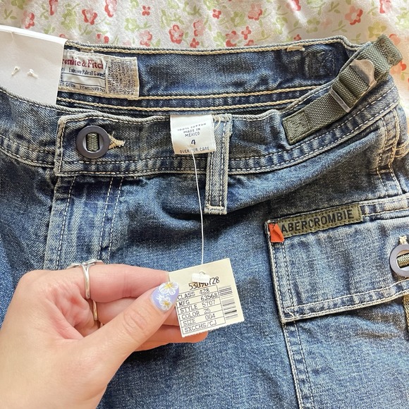 Vtg Y2K Abercrombie & Fitch Ultra Short Denim Shorts Cargo Low Rise 30"‎ Grunge - Picture 4 of 10